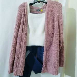 House of Harlow 1960 Pink Cardigan and White Top Set